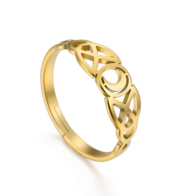 VALI™ Celtic Crescent Moon Ring