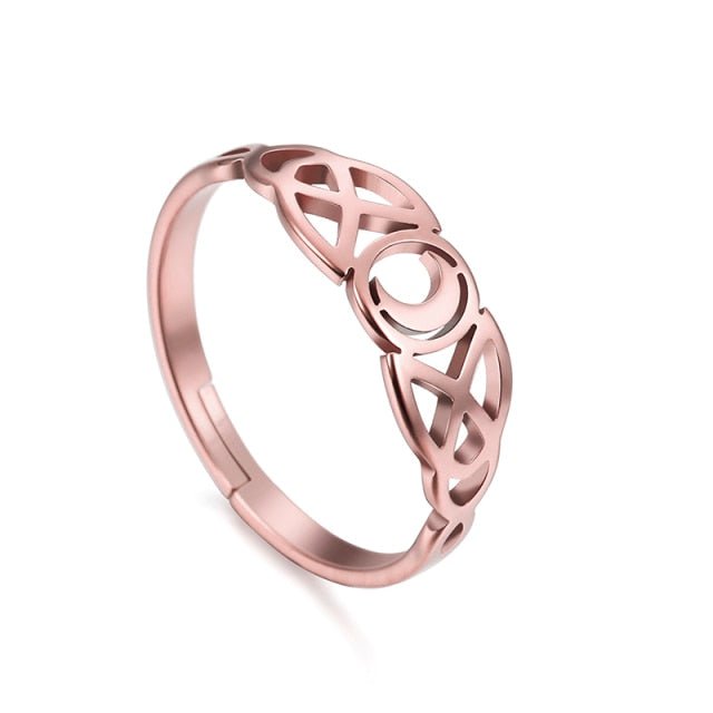VALI™ Celtic Crescent Moon Ring