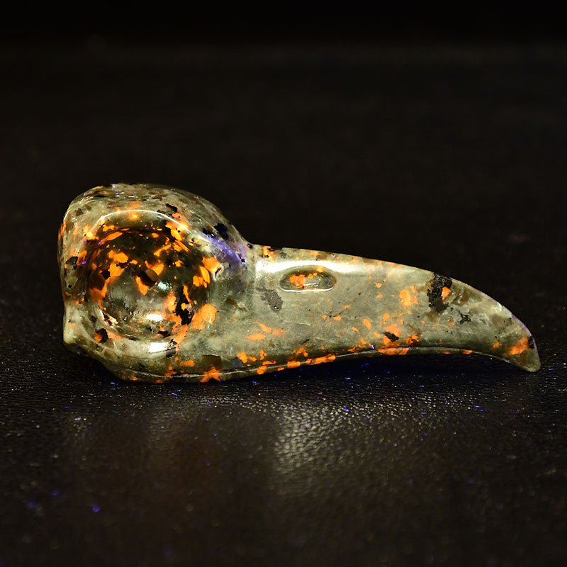 Flame Stone Carved Crystal Crow Head Talisman