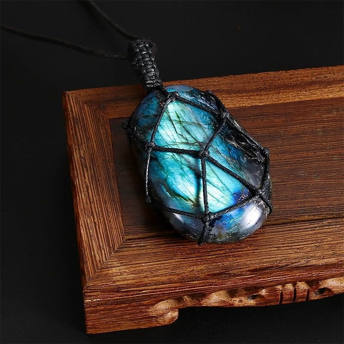 Dragons deals heart labradorite